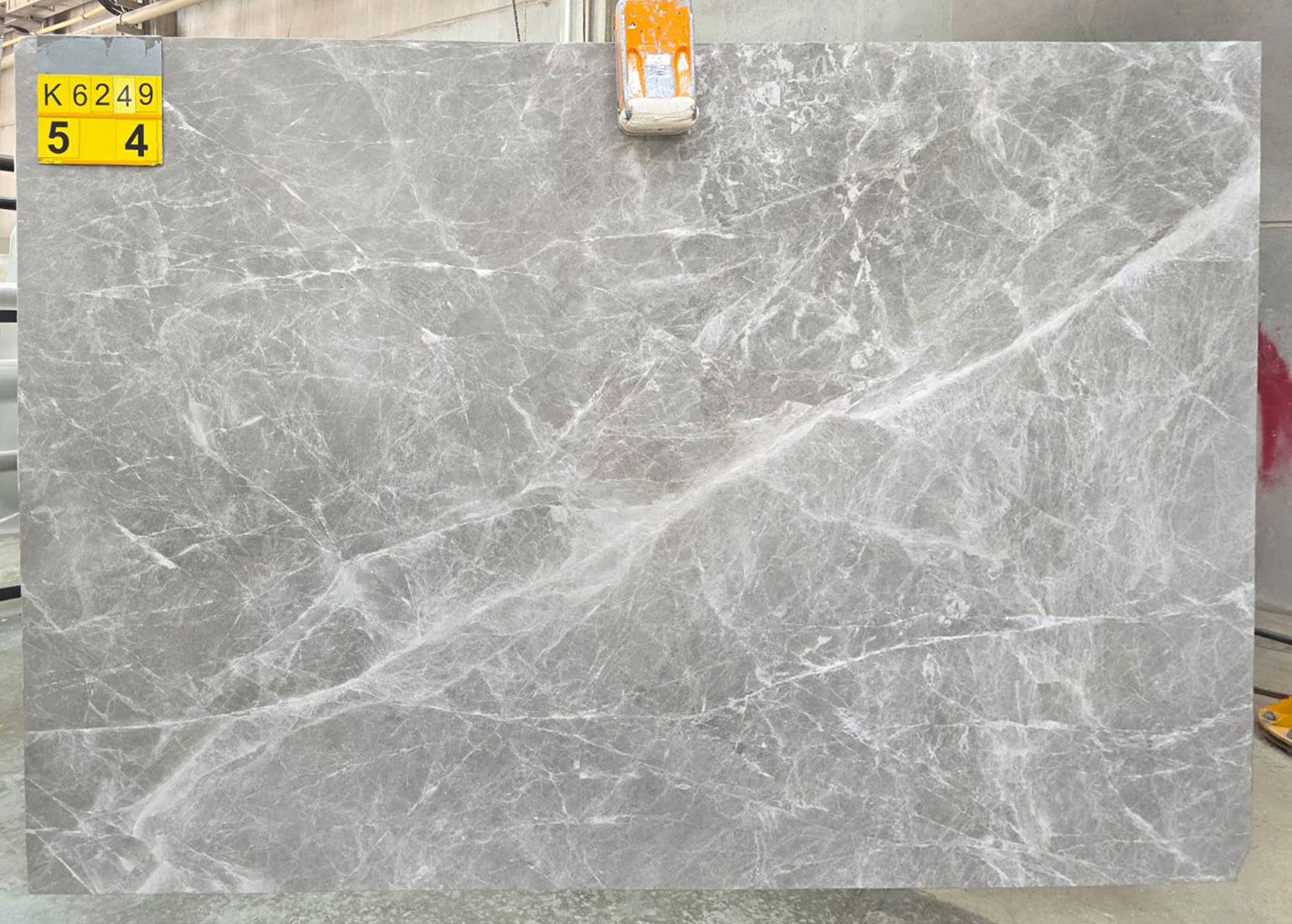 Marmilux Natural Stone Spider Velvet